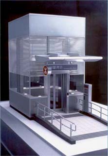 1:15 model of street level lift